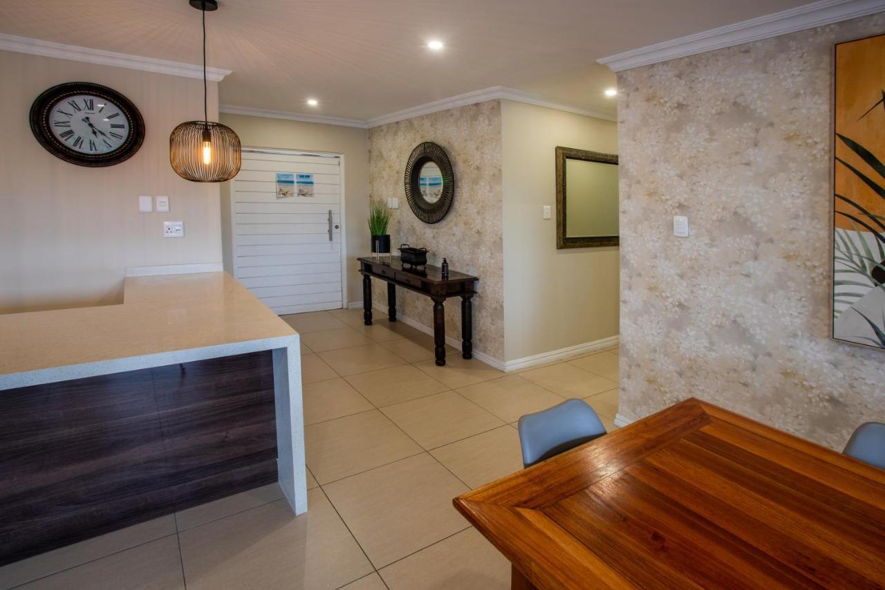 Stay At The Point - Peaceful Plentiful Penthouse Durban Exterior photo